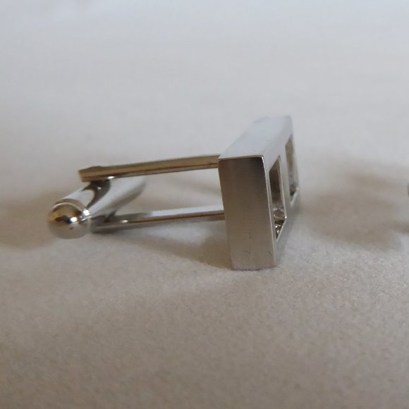 SIMON CARTER BRAND LONDON MENS SILVER METAL DOUBLE SQUARE CUFF LINKS (NEW IN BOX - Picture 4 of 9